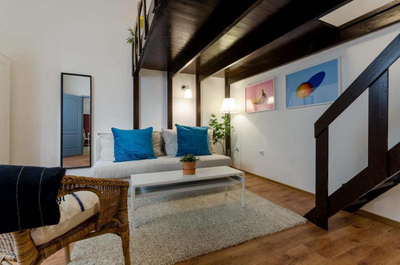 Quiet Cozy Apartment In Party Street E1 Budapeste Exterior foto